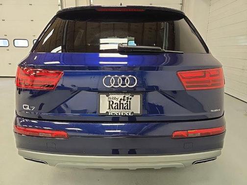 2019 Audi Q7 55 Premium Plus