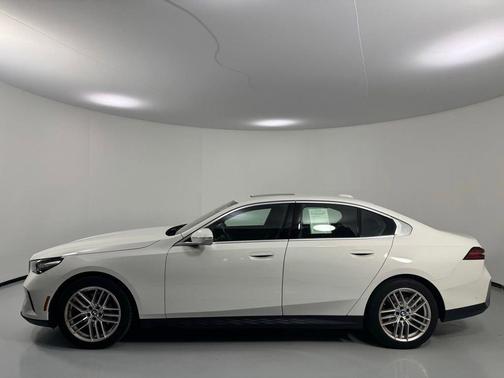 Alpine White 2024 BMW 530 xDrive