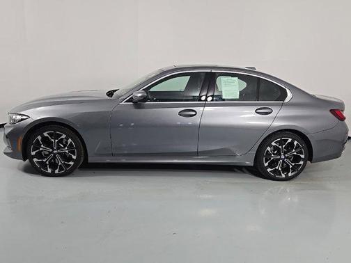 2025 BMW 330 xDrive