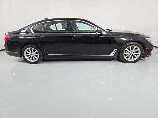 2019 BMW 740 xDrive