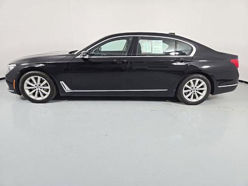 2019 BMW 740 xDrive