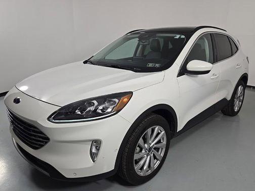 2021 Ford Escape Titanium