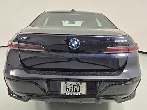 2026 BMW i7 xDrive60