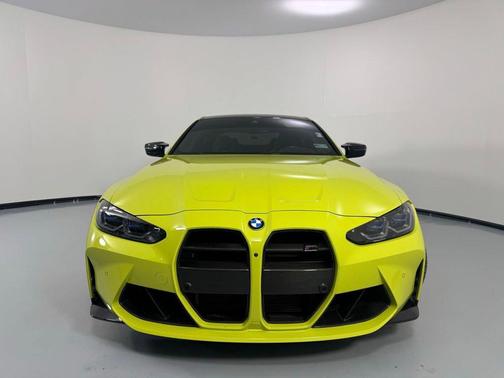 Sao Paulo Yellow 2023 BMW M4 Competition xDrive