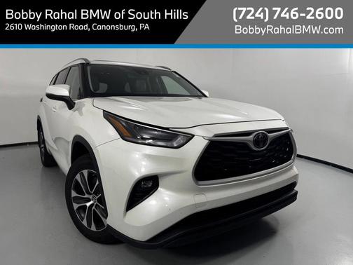 Blizzard Pearl 2021 Toyota Highlander XLE