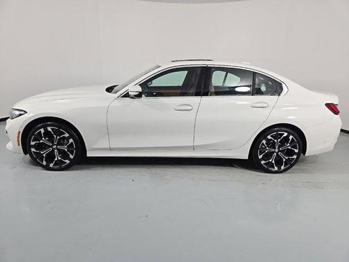 2026 BMW 330 xDrive NA