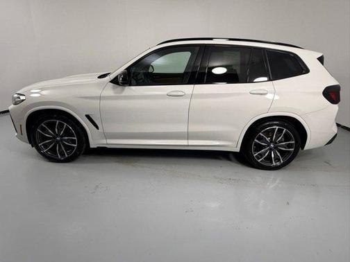 2023 BMW X3 M40i