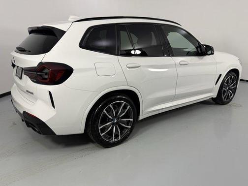2023 BMW X3 M40i
