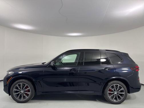 Carbon Black Metallic 2026 BMW X5 xDrive40i