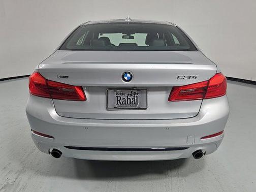 2019 BMW 530 xDrive