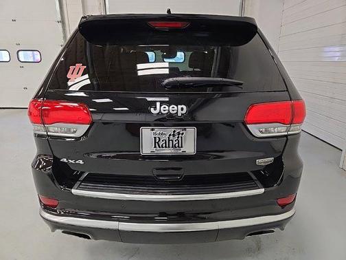2020 Jeep Grand Cherokee Summit