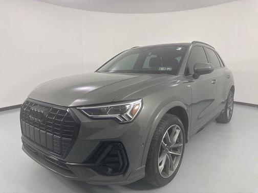 Chronos Gray Metallic 2021 Audi Q3 45 S line Premium Plus