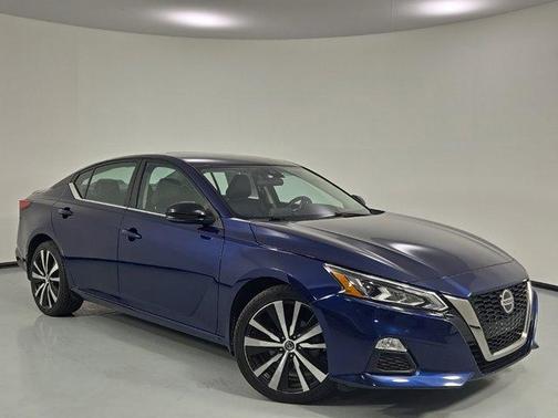 2021 Nissan Altima SR Intelligent AWD