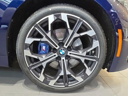 2026 BMW 330 i xDrive