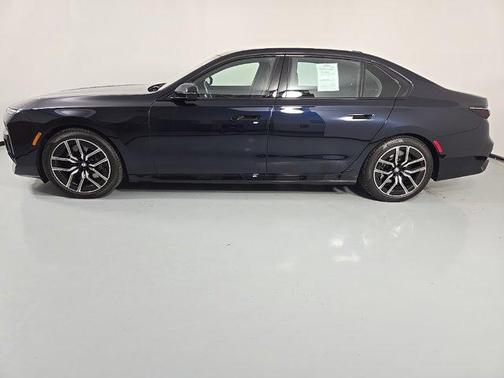 2024 BMW 760 i xDrive