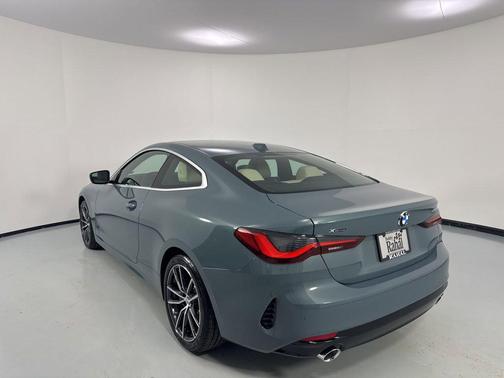 Cape York Green Metallic 2025 BMW 430 i xDrive