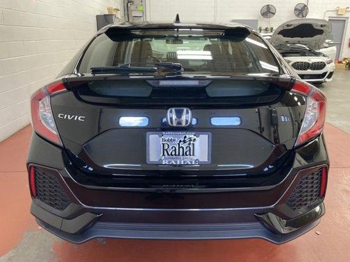 Photo 4 of 22 of 2018 Honda Civic EX