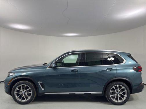 Blue Ridge Mountain Metallic 2026 BMW X5 xDrive40i