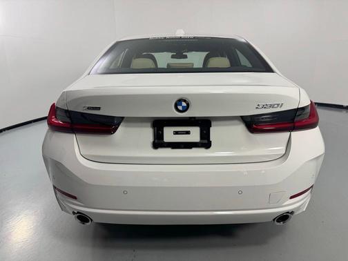 Alpine White 2025 BMW 330 xDrive