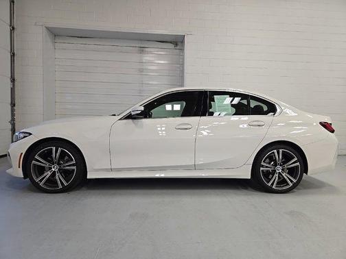 2024 BMW 330 i xDrive