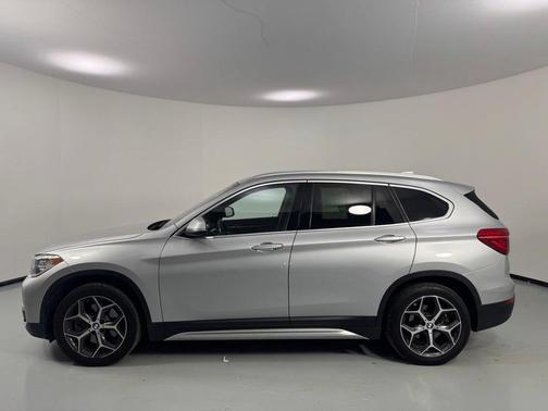 Glacier Silver Metallic 2019 BMW X1 xDrive28i