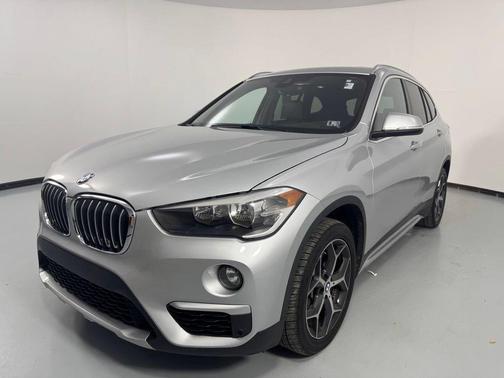 Glacier Silver Metallic 2019 BMW X1 xDrive28i
