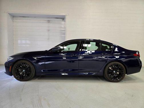 2023 BMW M5 Base