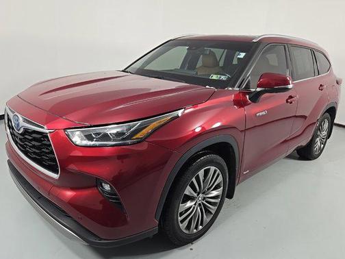 2021 Toyota Highlander Hybrid Platinum