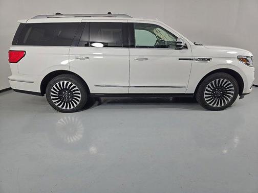 2020 Lincoln Navigator Black Label