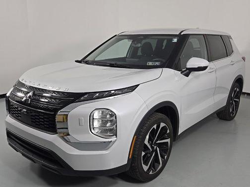 2022 Mitsubishi Outlander ES 2.5 S-AWC