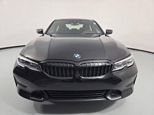 2021 BMW 330 xDrive