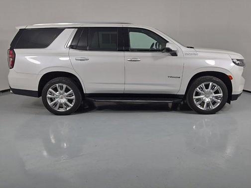 2021 Chevrolet Tahoe 4WD High Country