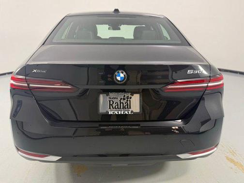 2025 BMW 530 xDrive