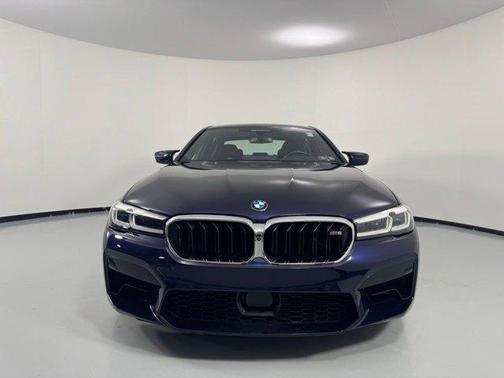 Tanzanite Blue II Metallic 2023 BMW M5 Base