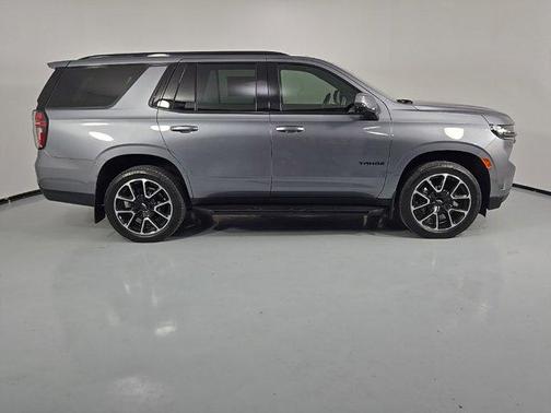 2022 Chevrolet Tahoe 4WD RST