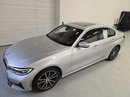2019 BMW 330 xDrive