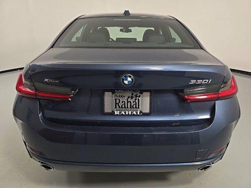 2026 BMW 330 xDrive NA
