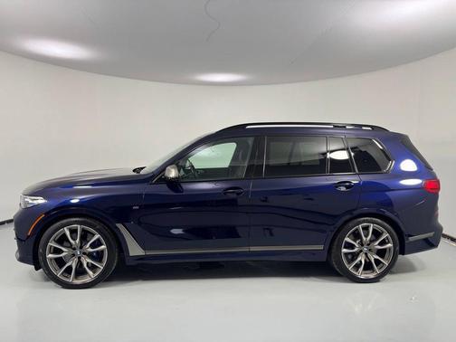 Tanzanite Blue II Metallic 2021 BMW X7 M50i
