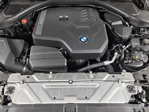 2025 BMW 230 i xDrive