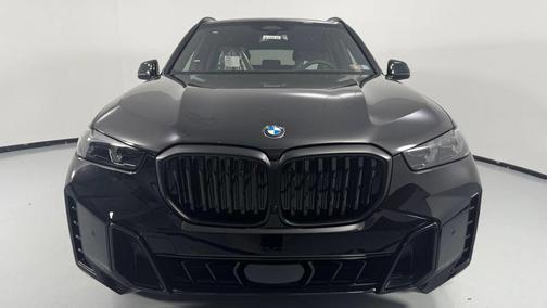 Black Sapphire Metallic 2026 BMW X5 xDrive40i