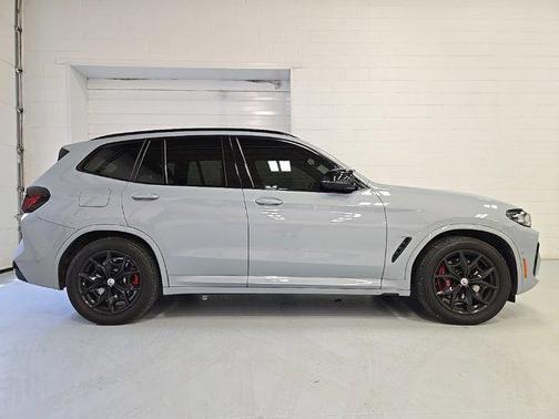 2023 BMW X3 M40i
