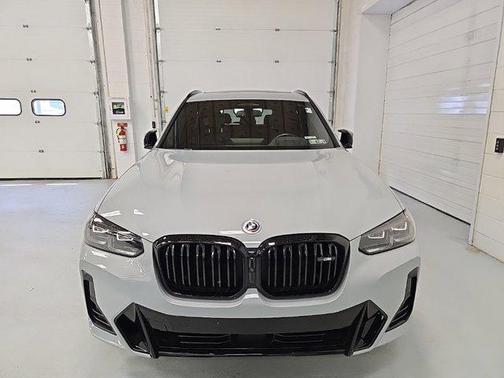2023 BMW X3 M40i