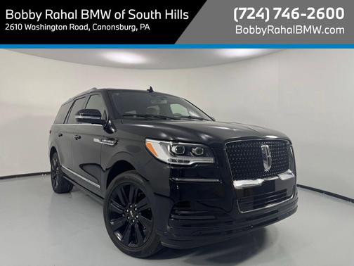 Infinite Black Metallic Clearcoat 2023 Lincoln Navigator Reserve