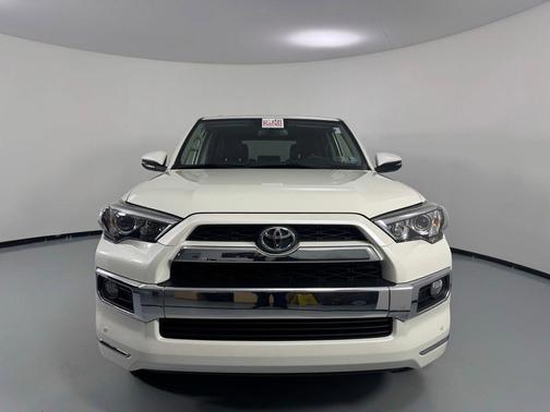Blizzard Pearl 2018 Toyota 4Runner Limited