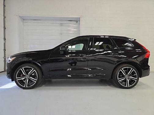 2020 Volvo XC60 T6 R-Design