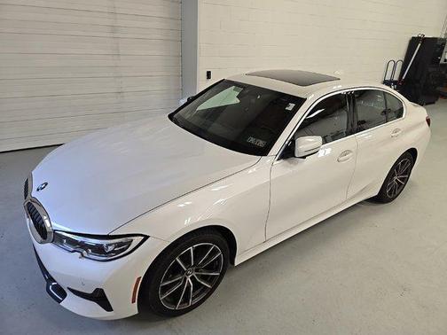 2022 BMW 330 xDrive