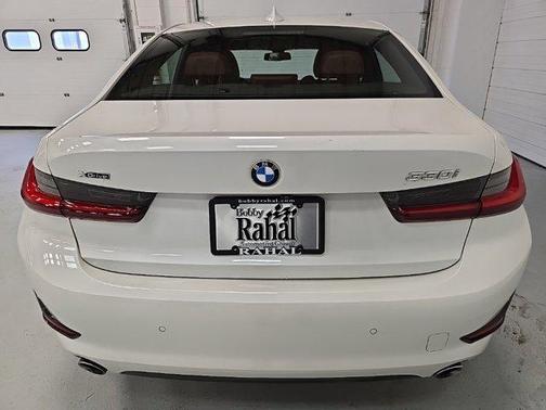 2022 BMW 330 xDrive