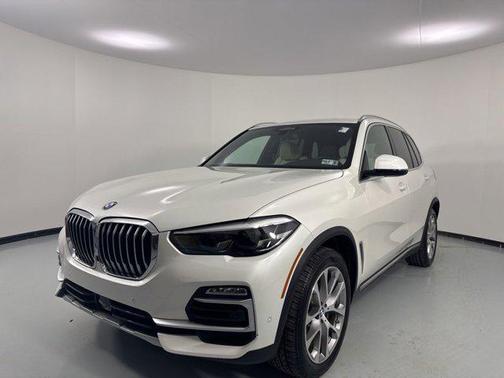 Mineral White Metallic 2020 BMW X5 xDrive40i