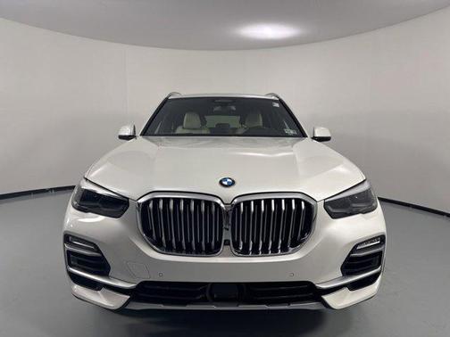 Mineral White Metallic 2020 BMW X5 xDrive40i