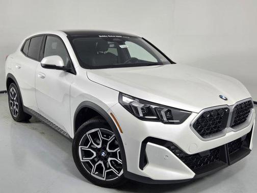 2025 BMW X2 xDrive28i